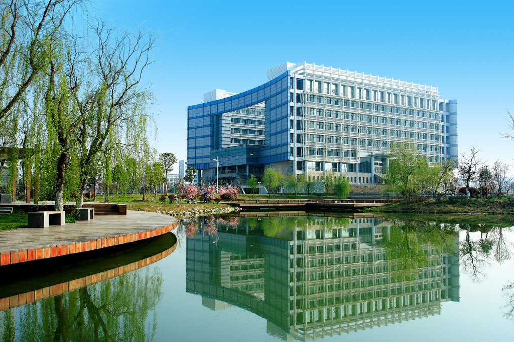 campus 3